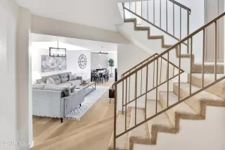 Photo #3: 6744970 Listing 