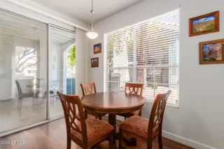 Photo #6: 6745015 Listing 