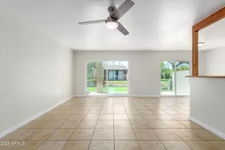 Photo #5: 6745032 Listing