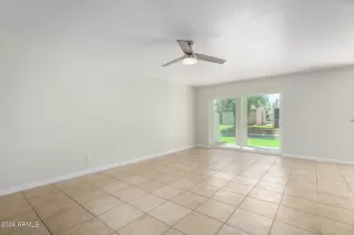 Photo #6: 6745032 Listing