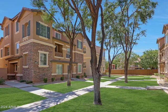 MLS: 6745064 Condo For Sale