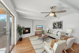 Photo #3: 6745261 Listing