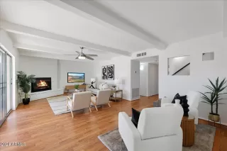 Photo #5: 6745261 Listing