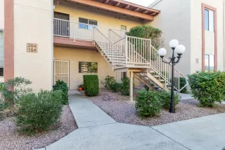 Photo #1: 6745525 Listing