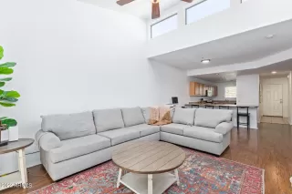 Photo #3: 6745525 Listing