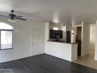 Photo #1: 6745980 Listing