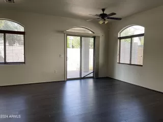 Photo #2: 6745980 Listing