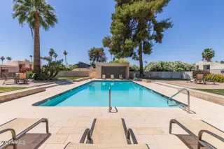 Photo #1: 6746129 Listing 