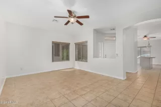 Photo #3: 6746280 Listing 