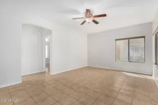 Photo #4: 6746280 Listing 