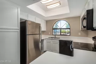 Photo #6: 6746478 Listing 