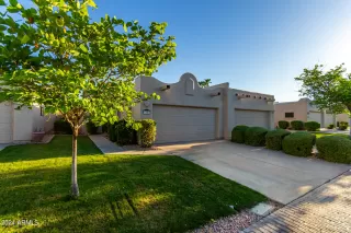 Photo #1: 6746547 Listing