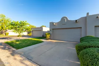 Photo #2: 6746547 Listing