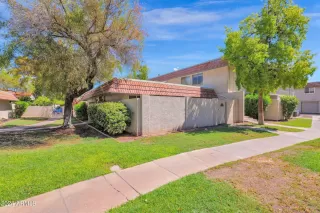 Photo #2: 6746586 Listing