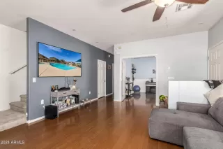 Photo #2: 6746665 Listing 