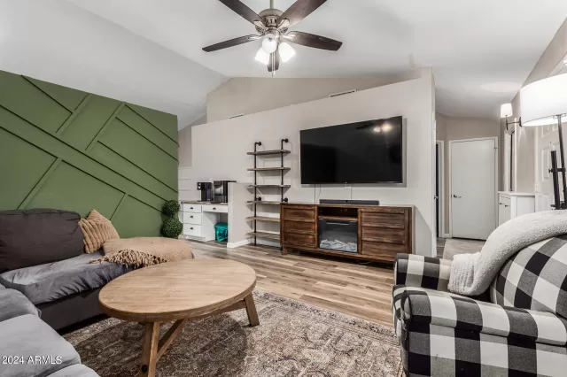 MLS: 6746912 Condo For Sale