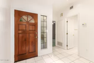 Photo #3: 6747139 Listing 