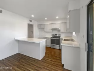 Photo #1: 6747224 Listing