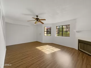 Photo #4: 6747224 Listing