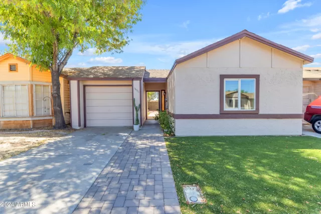 MLS: 6747347 Condo For Sale