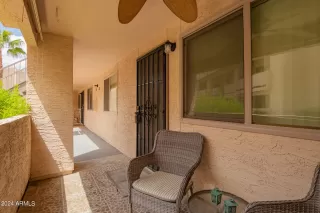 Photo #6: 6747926 Listing