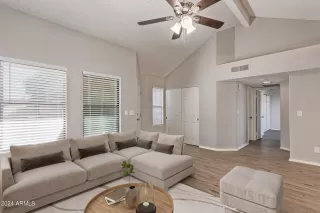 Photo #2: 6748271 Listing