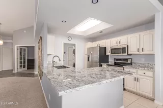 Photo #3: 6748532 Listing