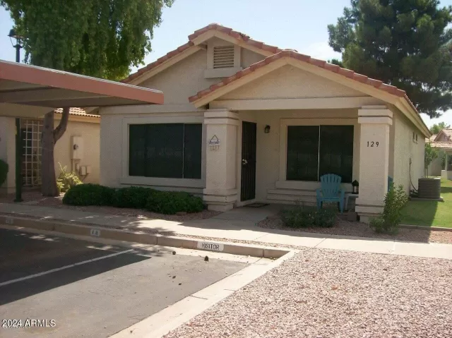 MLS: 6748712 Condo For Sale