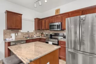 Photo #3: 6748786 Listing 