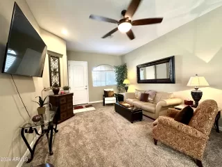 Photo #4: 6748903 Listing 