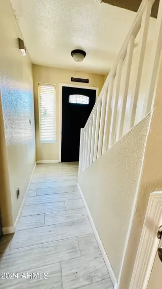 Photo #6: 6749412 Listing 