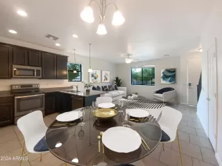 Photo #1: 6749570 Listing 