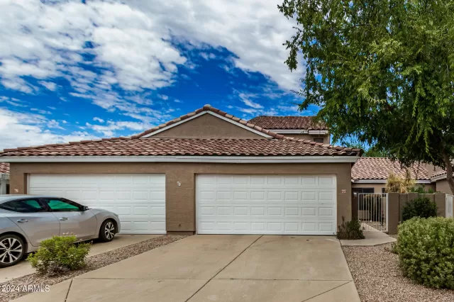 MLS: 6749576 Condo For Sale