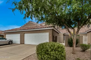 Photo #2: 6749576 Listing