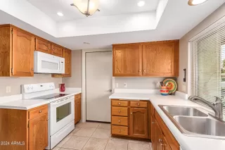 Photo #3: 6749748 Listing