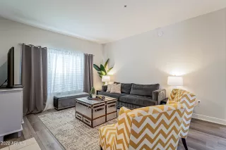 Click for more information on MLS # 6750062 : 600 W GROVE PARKWAY#2104 More Details about MLS # 6750062 : 600 W GROVE PARKWAY#2104