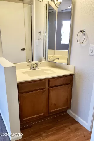 Photo #4: 6750579 Listing