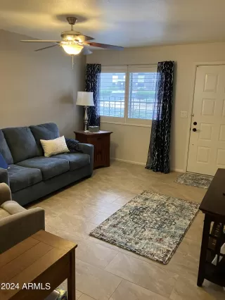 Photo #4: 6751072 Listing 