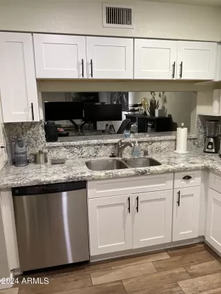 Photo #6: 6751451 Listing 