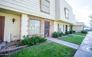 Photo #1: 6751788 Listing