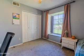 Photo #4: 6751788 Listing