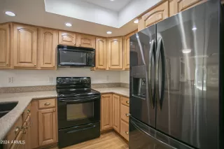 Photo #4: 6751796 Listing 