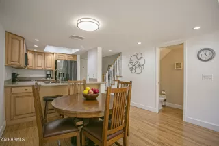 Photo #6: 6751796 Listing 