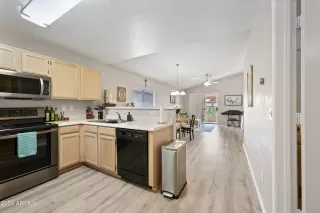 Photo #1: 6751964 Listing