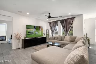 Photo #2: 6752020 Listing