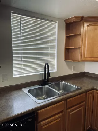 Photo #3: 6752060 Listing