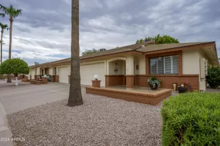 Photo #2: 6752116 Listing 