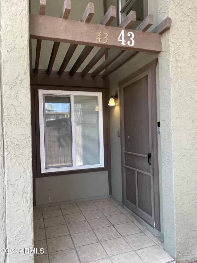 MLS: 6752423 Condo For Sale