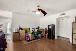 Photo #5: 6752539 Listing 