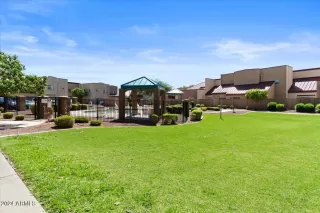 Photo #6: 6752619 Listing